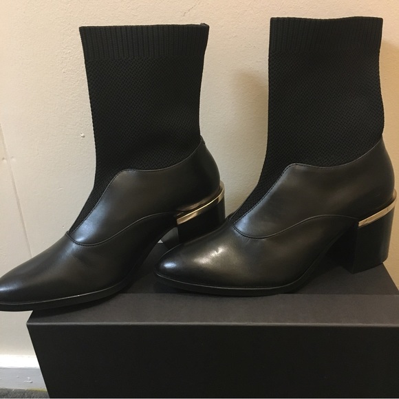 Universal standard Porto ankle boot. New. - Picture 2 of 7